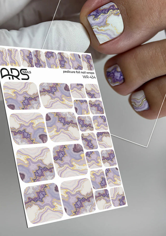 Nail Wraps Pédicure – Effet Marbre Violet avec Détails Dorés – Réf. WR-434