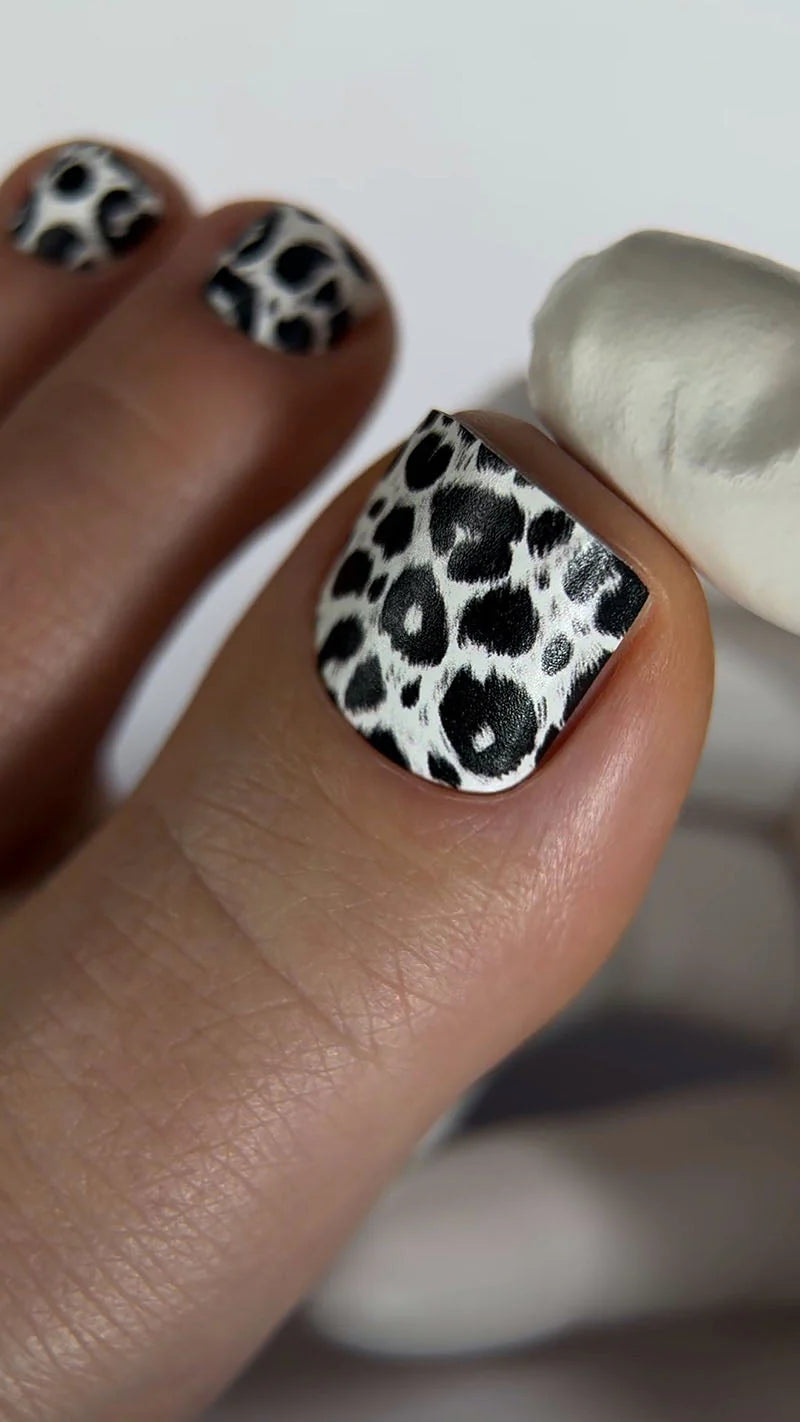 Nail Wraps Pédicure – Léopard Noir et Blanc – Réf. WR-453
