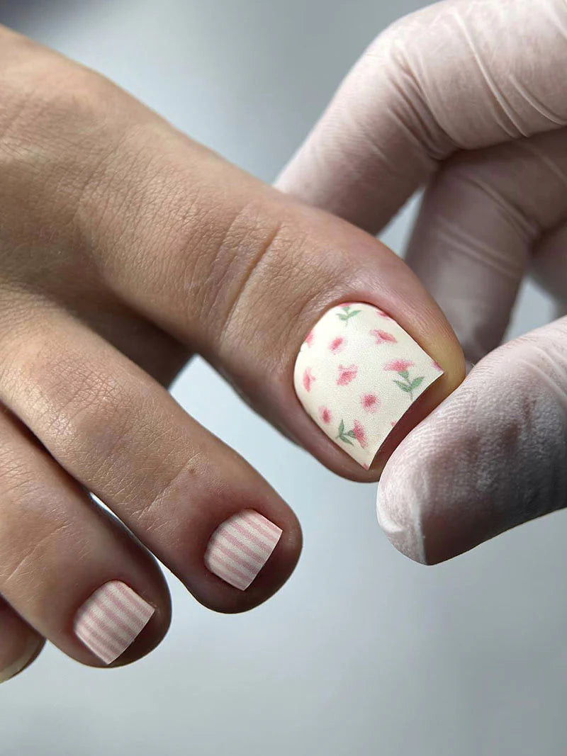 Nail Wraps Pédicure – Motif Fleurs & Rayures – Réf. WR-488